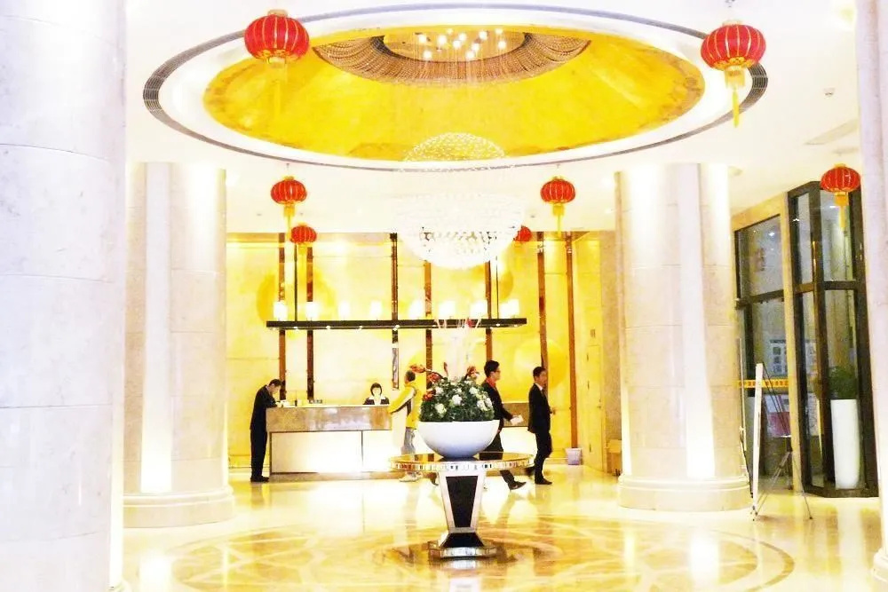 Lobby & Reception