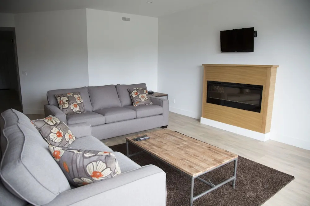 Pacific Point Market & Suites - Chambres