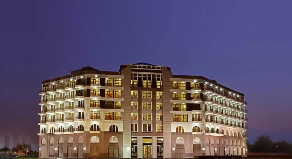 Signature Holiday Homes - Luxury Studio Apartment Al Barsha South Dubai — фото