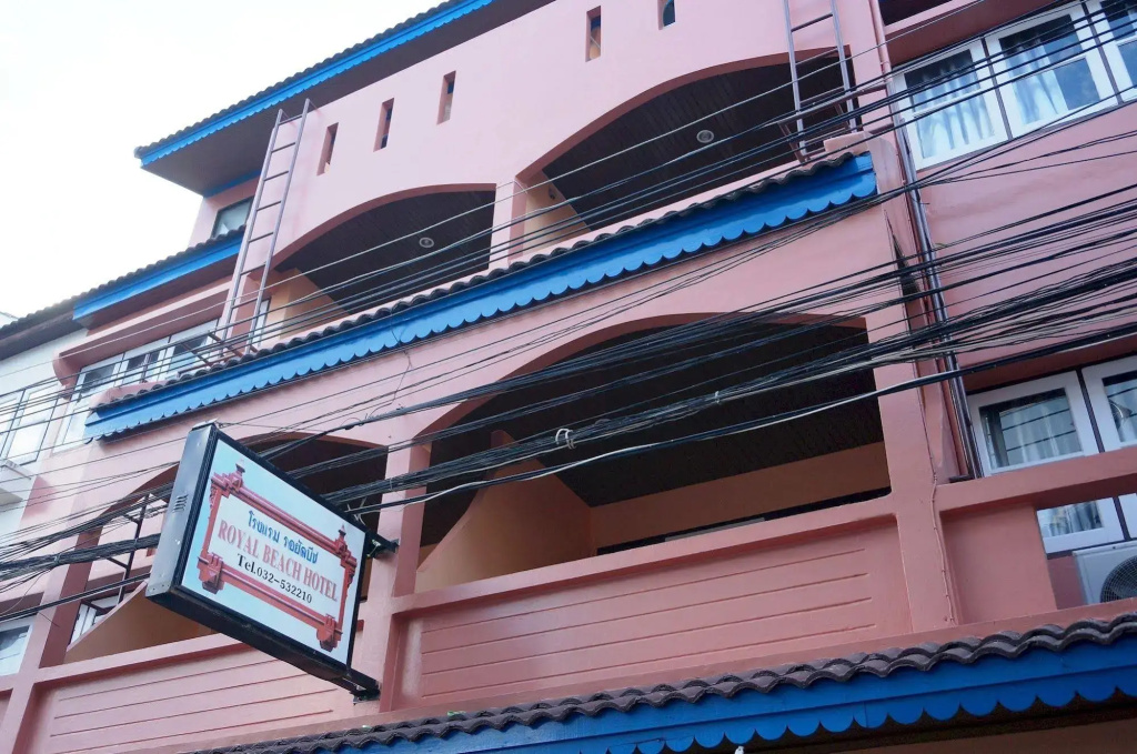 Royal Beach Guest House