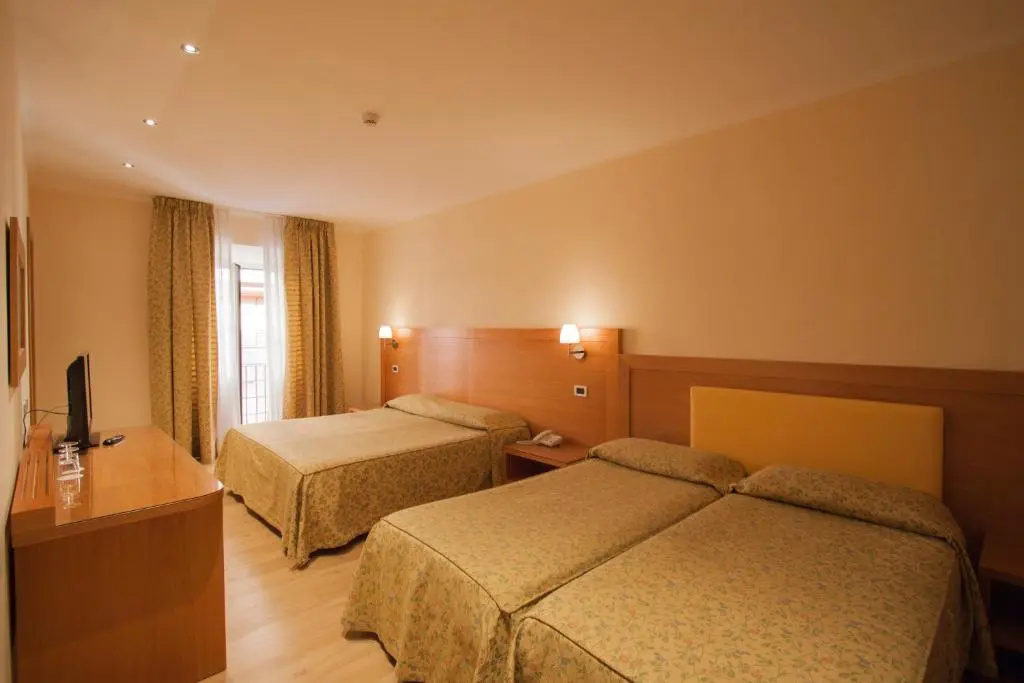 Quadruple room