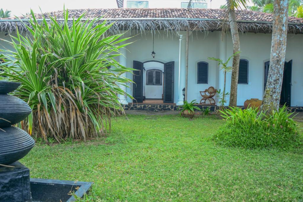 Villa Tissa Beach Resort