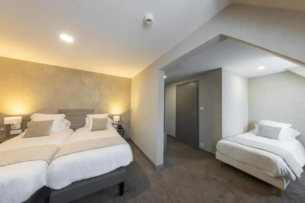 Hotel De Brunville Et Restaurant Le Cafe Louis - Chambres