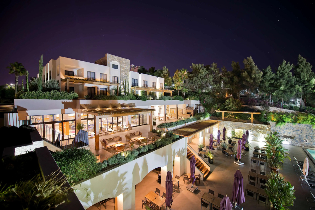 Ramada Resort by Wyndham Bodrum - 2