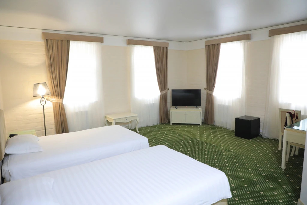 Bek Plus Hotel - фото 2