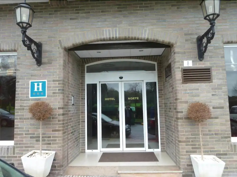 Hotel photo 1