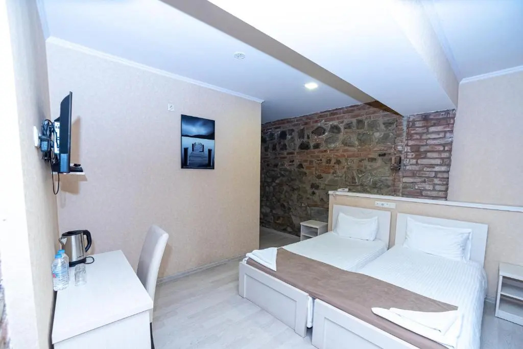 Tiflis Hotel - Chambres