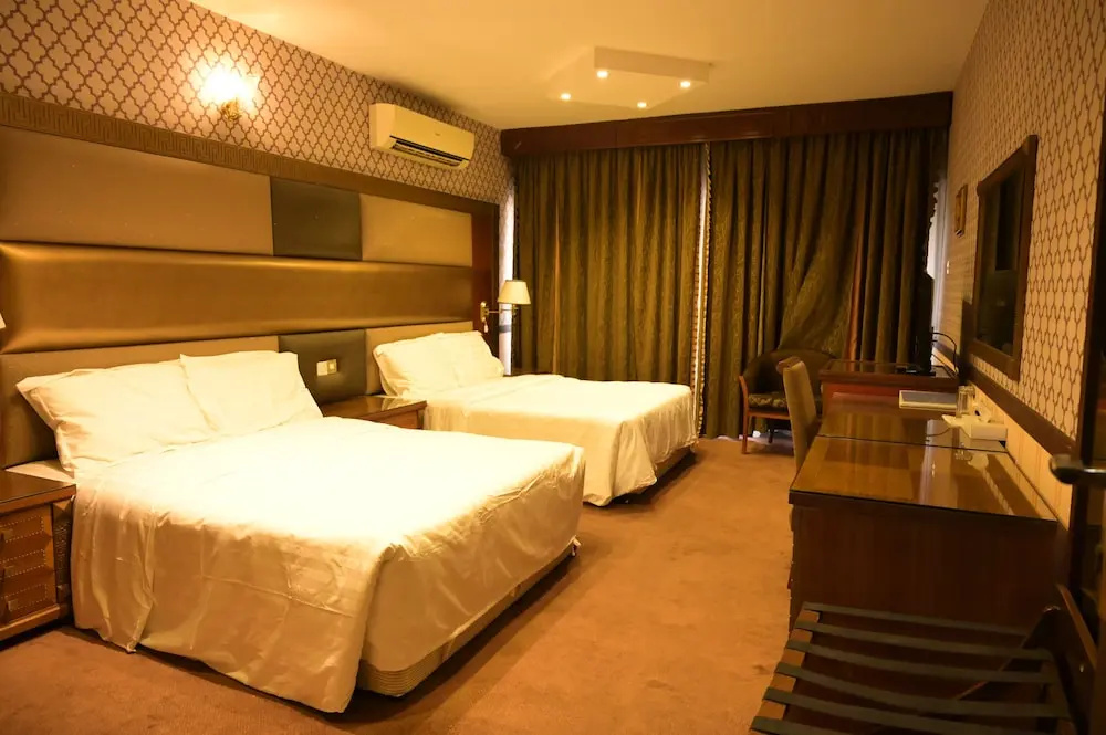 Abjad Crown Hotel - Chambres