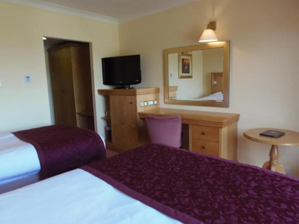Lakeside International Hotel - Chambres
