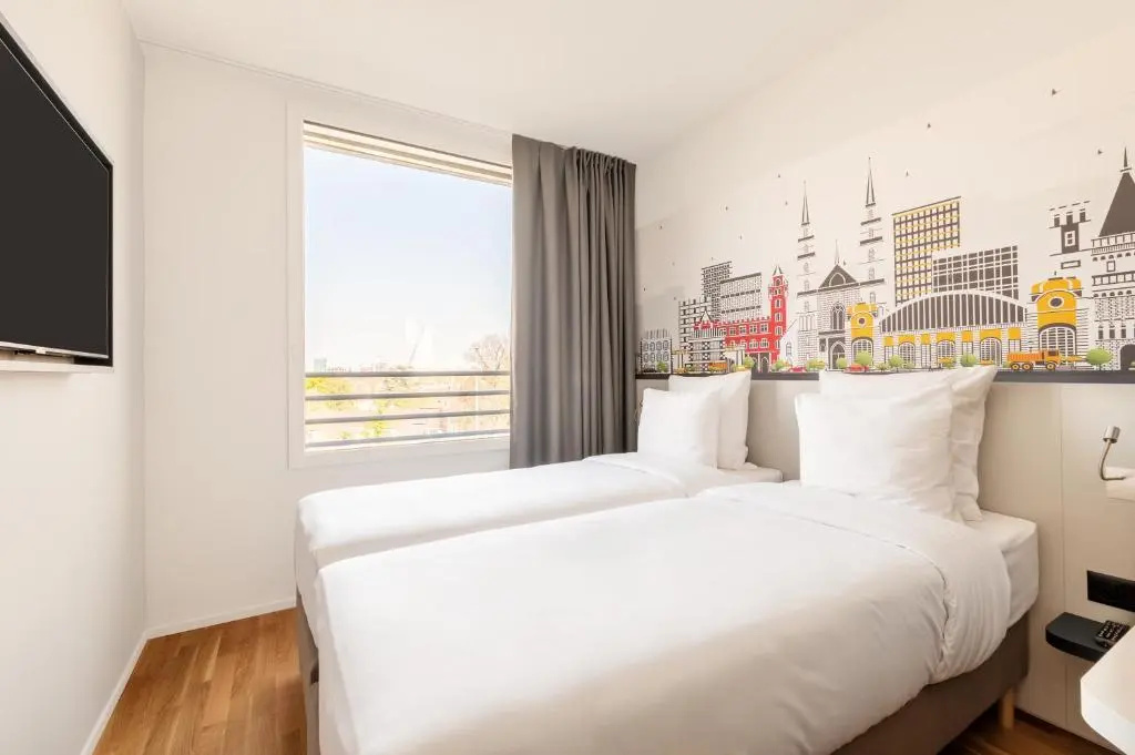 Double room (twin beds)