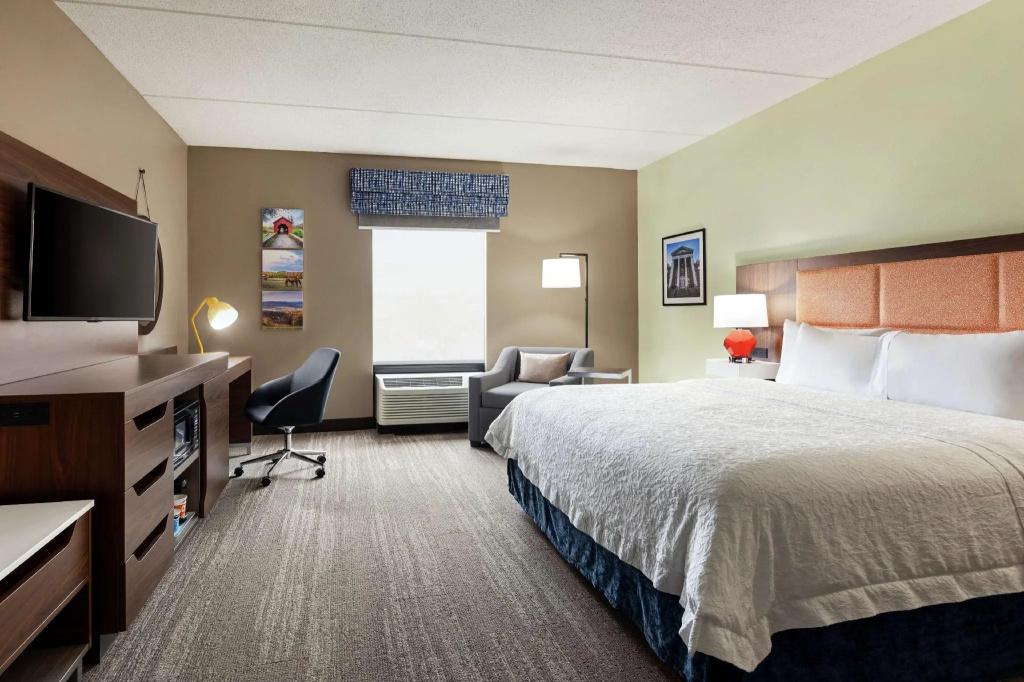 Standard Double room (full double bed)