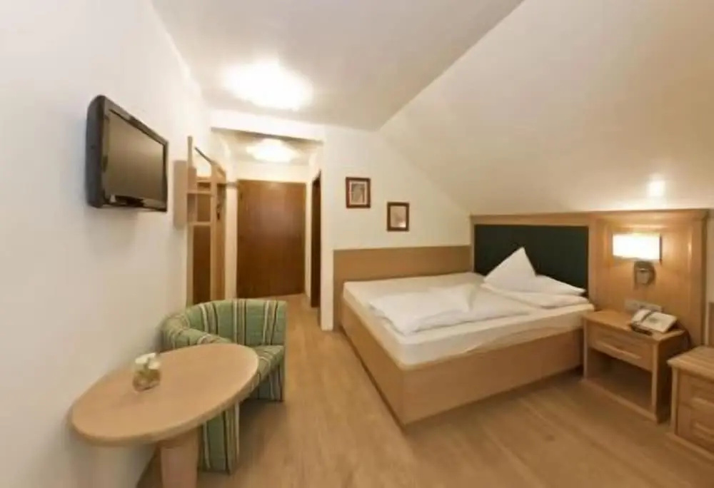 Gasthof Hotel Fürberg - Chambres