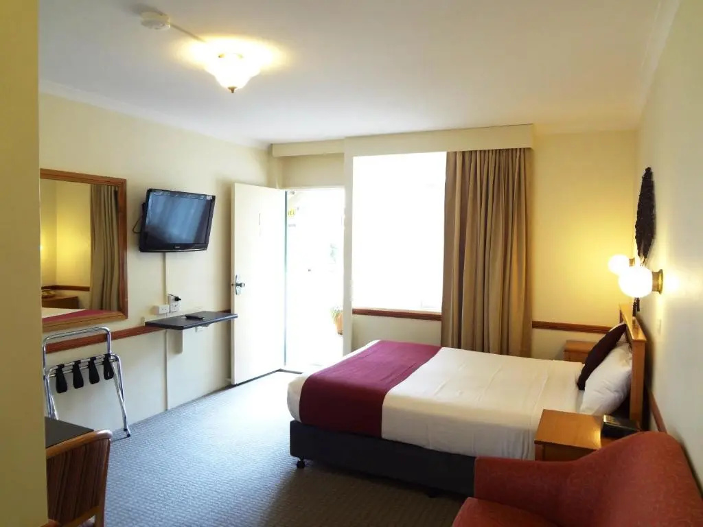 Superior Double room (full double bed)