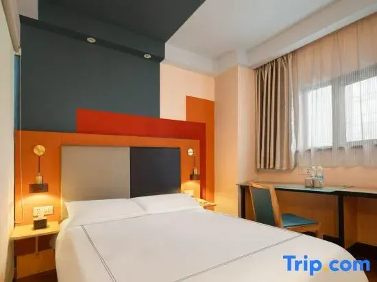 Standard Double Family room (twin beds)