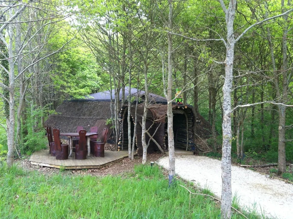 3 Bedrooms Cottage