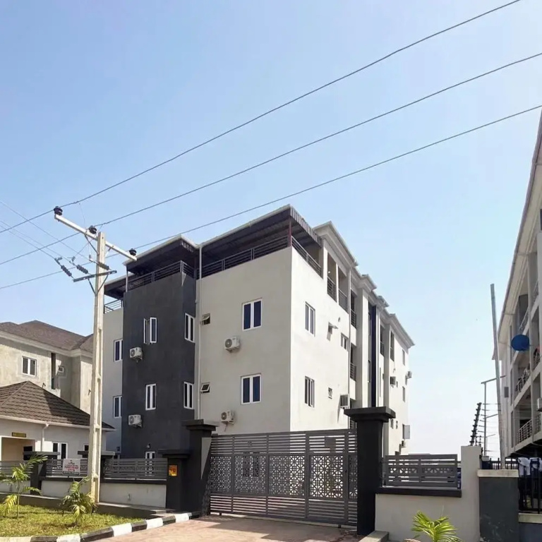 Merryway Apartment
