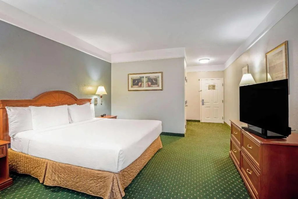 La Quinta Inn & Suites by Wyndham Stephenville - Chambres