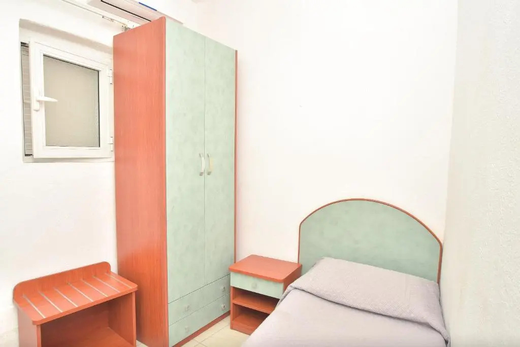 Economy Single room