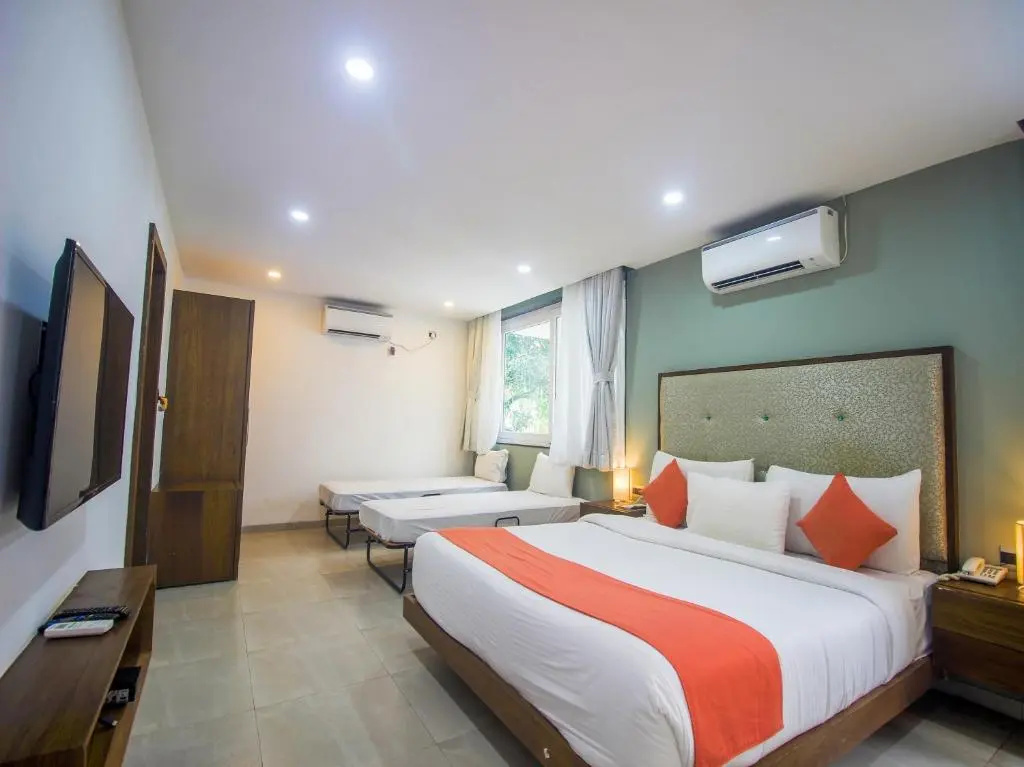 Standard Family room