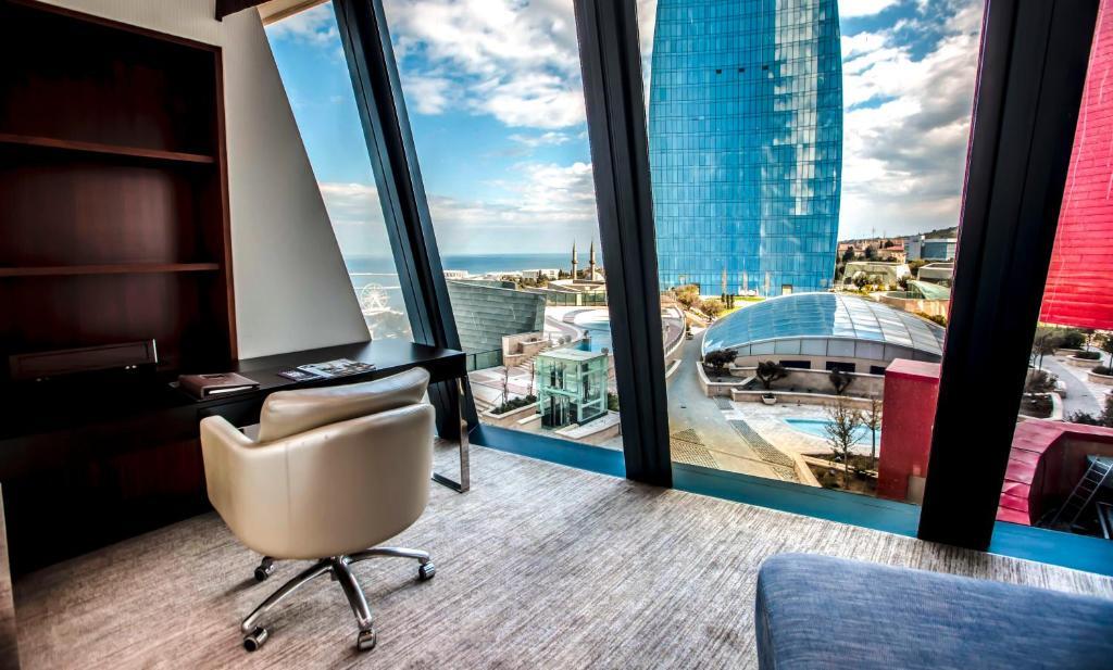Апартаменты с 2 комнатами с видом на море в Fairmont hotel