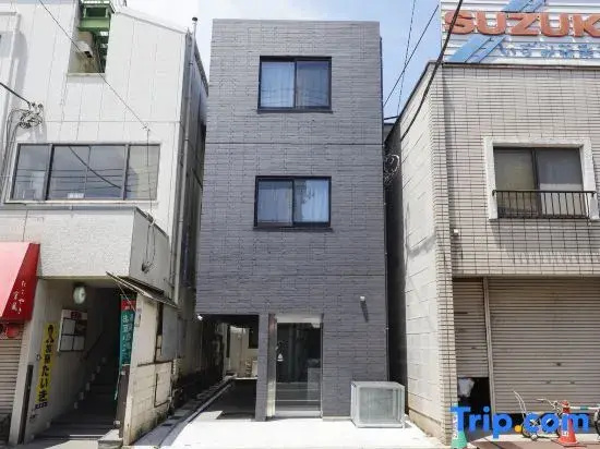Setagaya Sen no Rikyu Mansion by Tranova