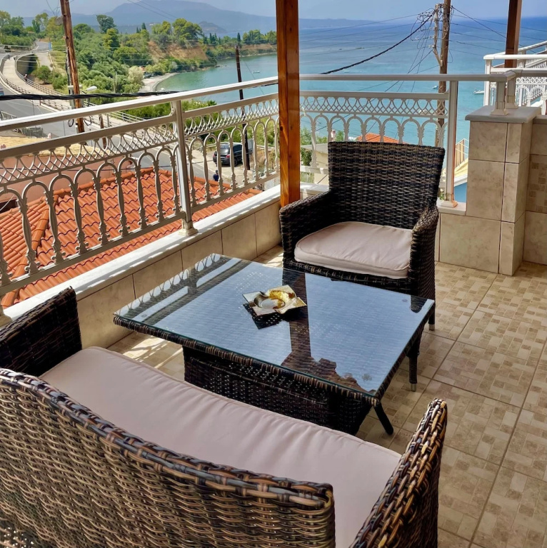 Standard Triple room with balcony