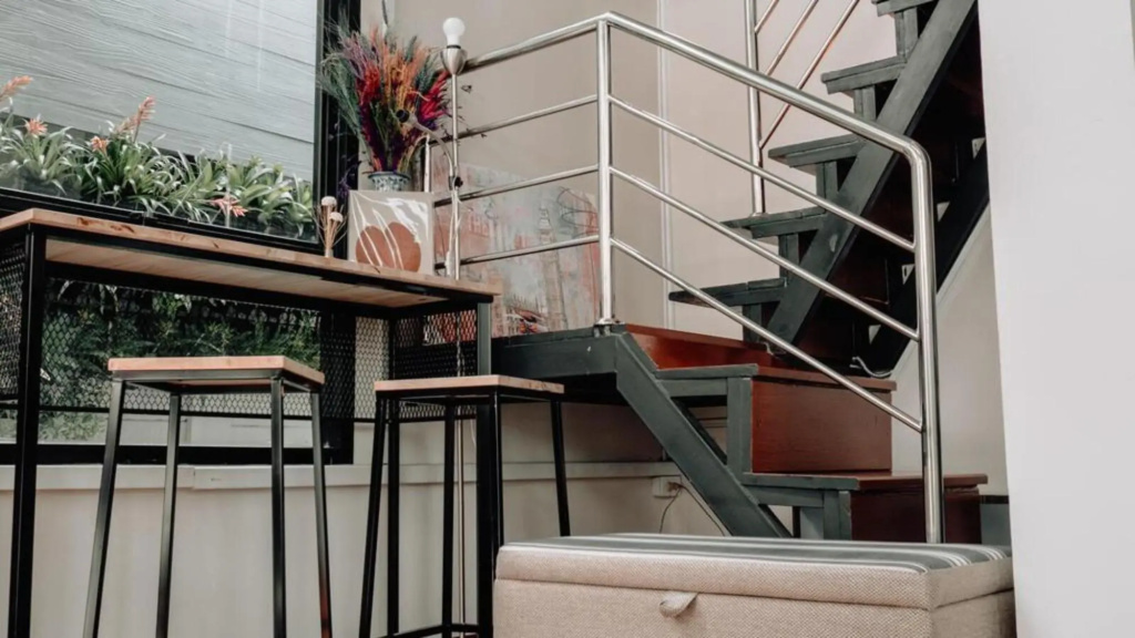 Balcony & Terrace