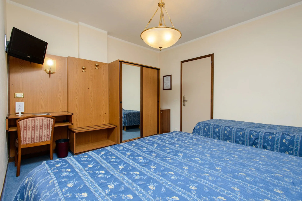 Bes Hotel Papa San Pellegrino Terme - Général