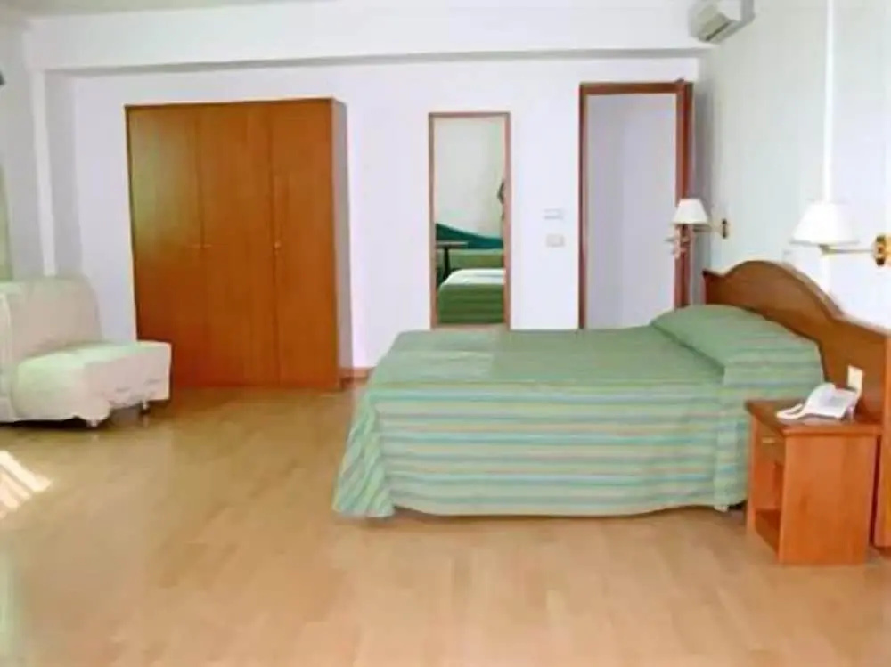 Mediterraneo Hotel - Chambres
