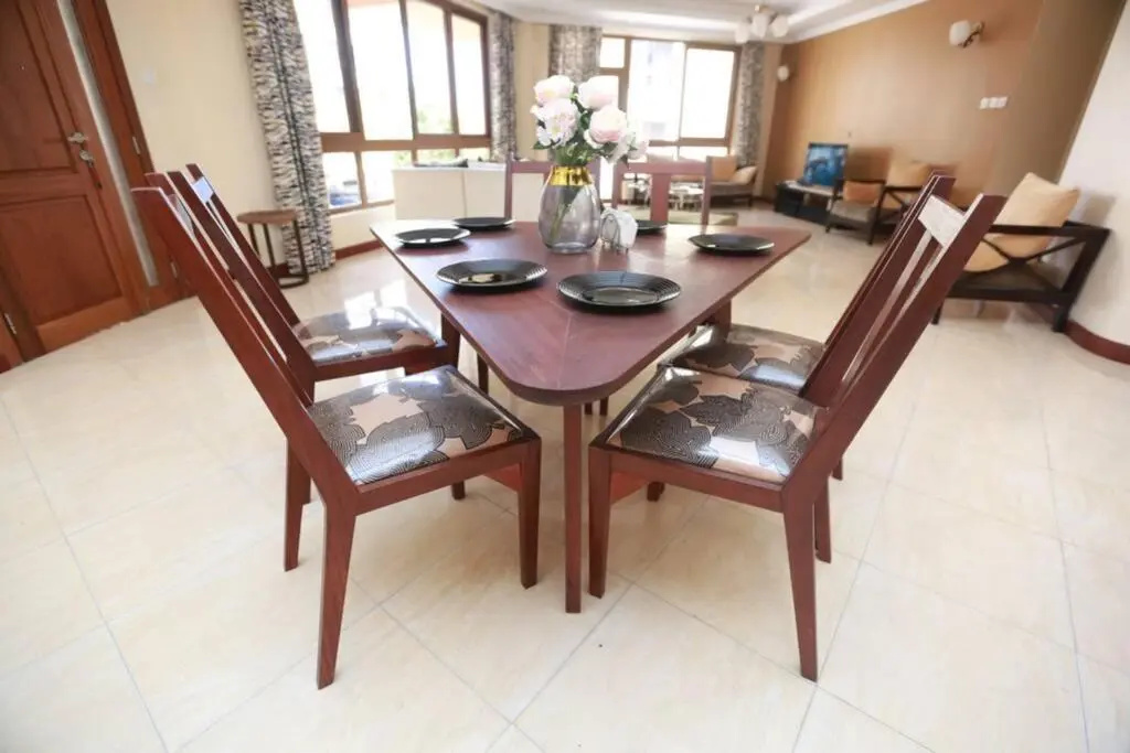 SeaOne Nyali 3bdr W Pool*Beach Access*Jaccuzi*WiFi