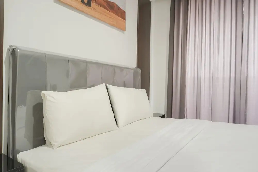 Nice And Comfort Studio At West Vista Apartment