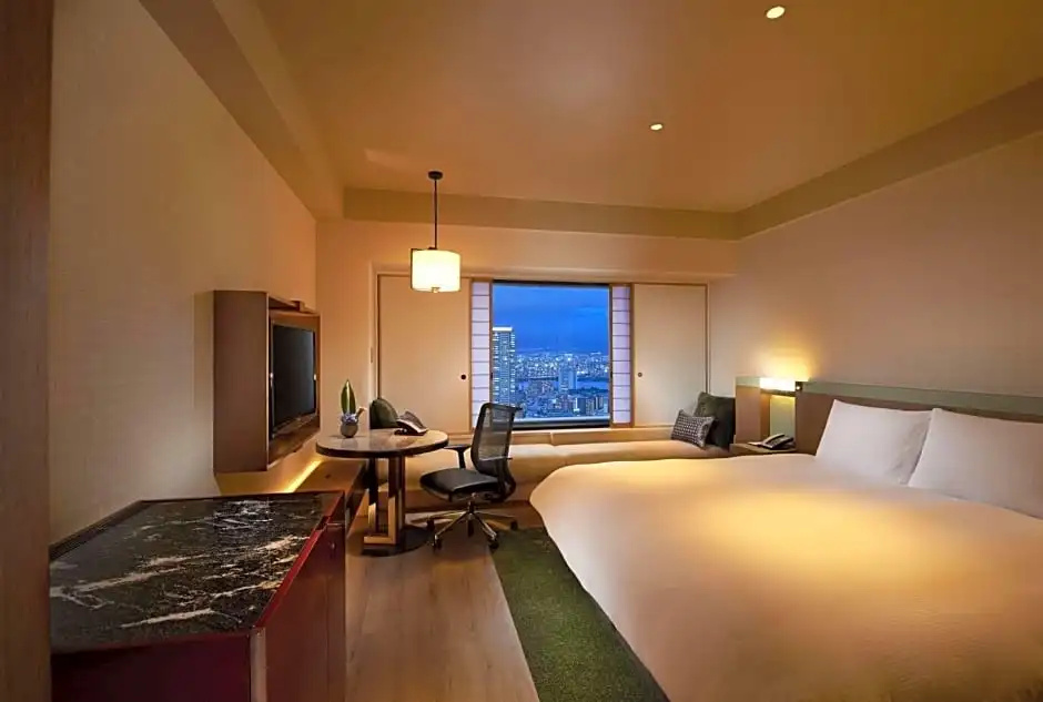 Executive Double room (full double bed)
