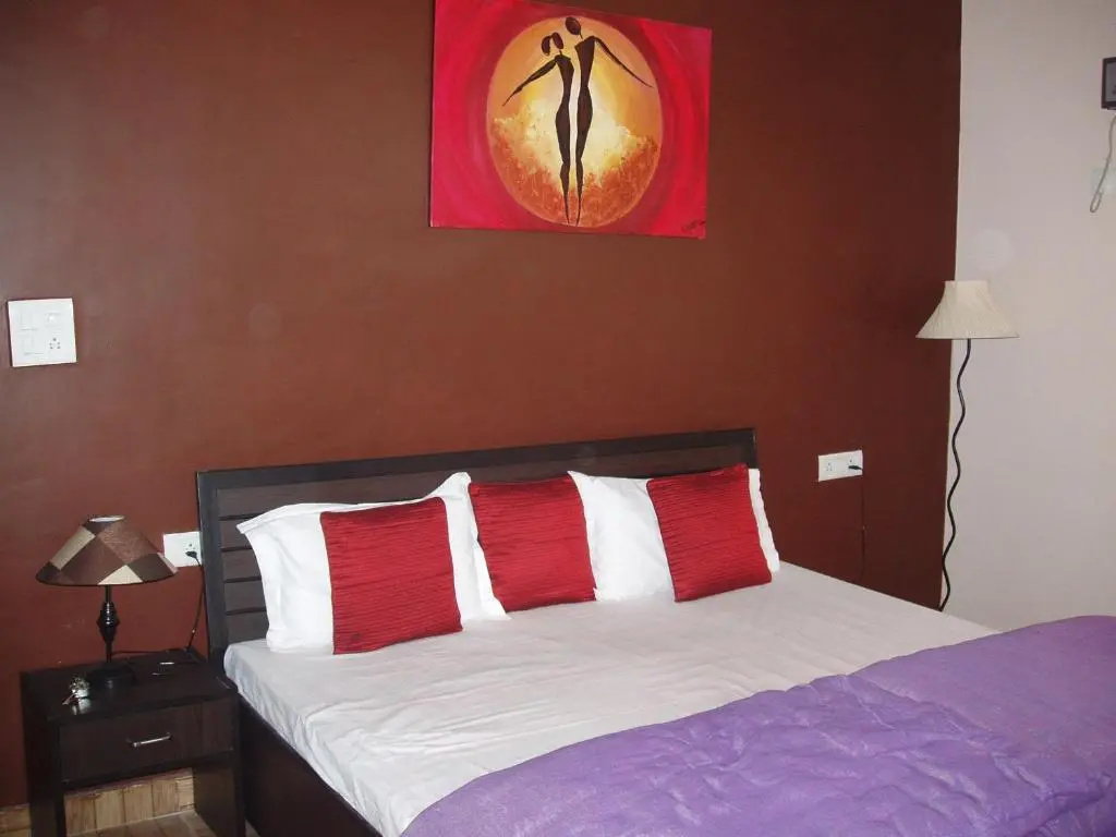 Deluxe Double room with balcony (full double bed)