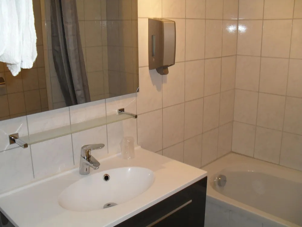 Comfort Double room (full double bed)
