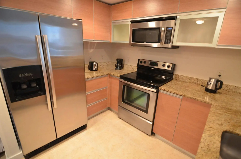 Riviera Luxury Living at River Oaks Marina and Tower - Général