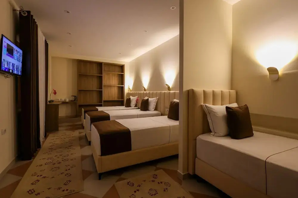 Comfort room