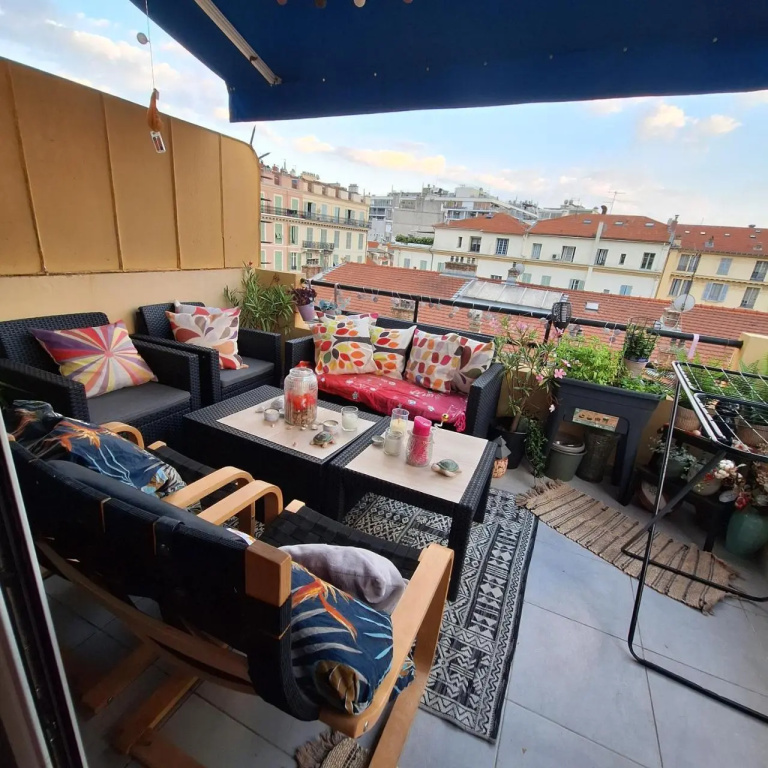 Appartement En Plein Centre De Nice