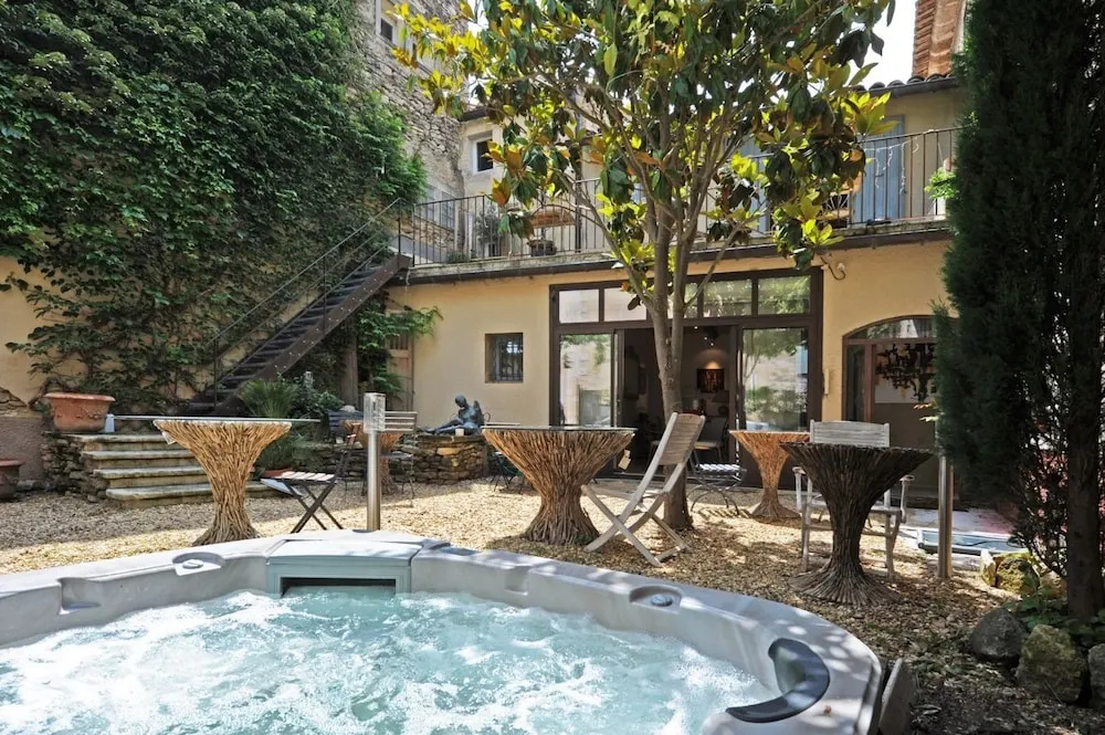 La Maison Des Arts - Général