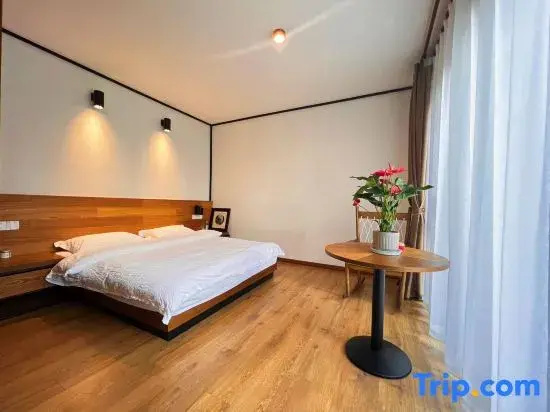 2 Bedrooms Quadruple Suite