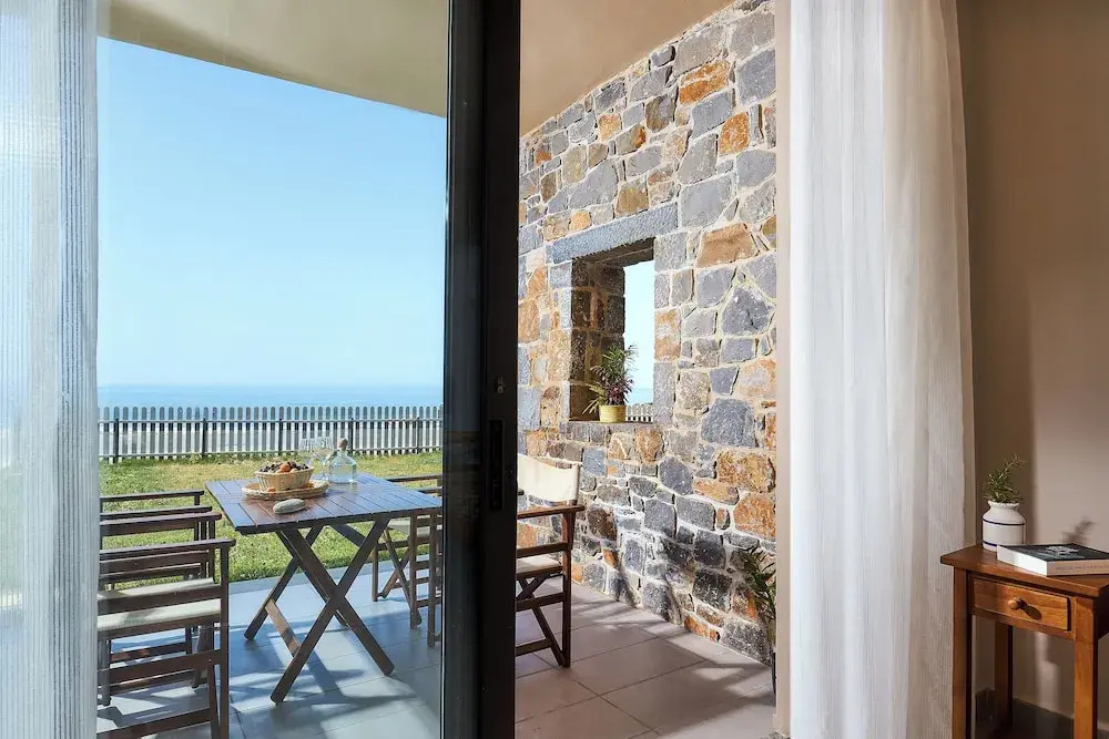 Balcony & Terrace