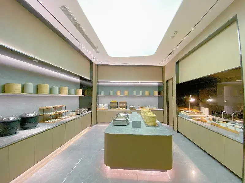 Lobby & Reception