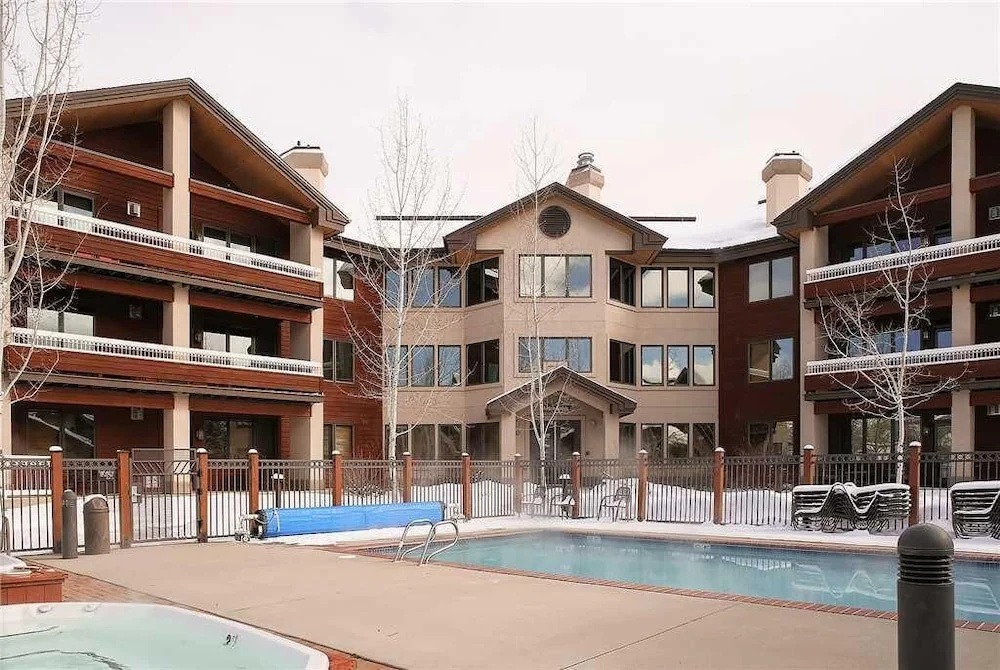 Al4305 Top Floor Residence - Beautiful Views! Winter Specials