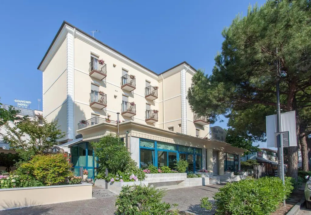 Hotel photo 20