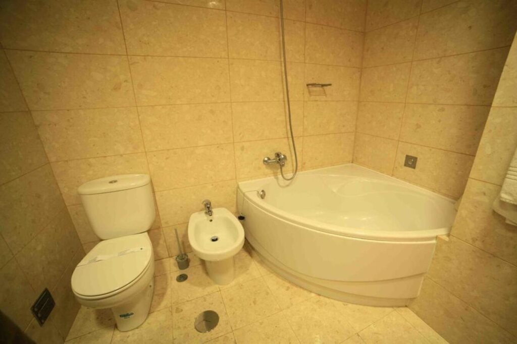 Image 9