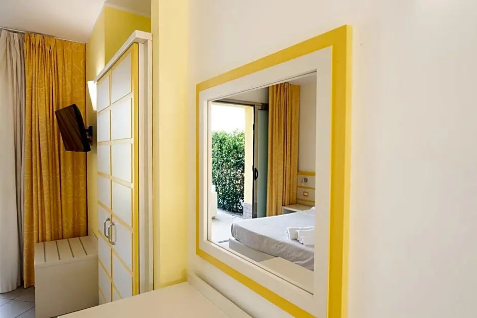 Hotel Baia Di Trainiti - Chambres