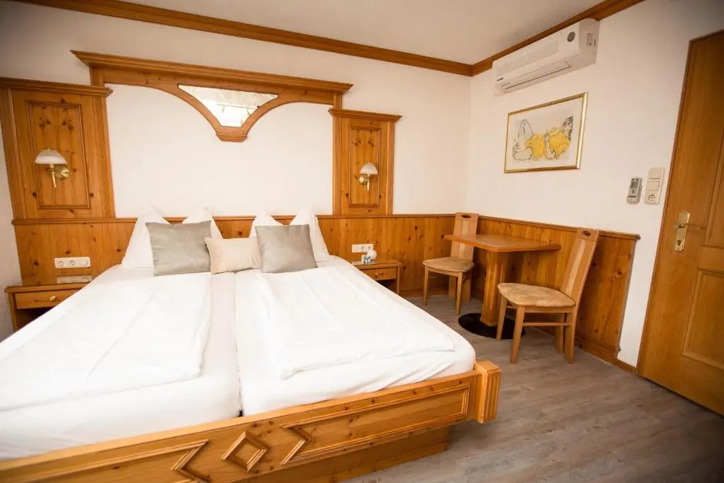 Pension Knoll - Chambres