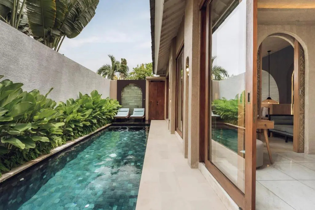 1 Bedroom Royal Villa
