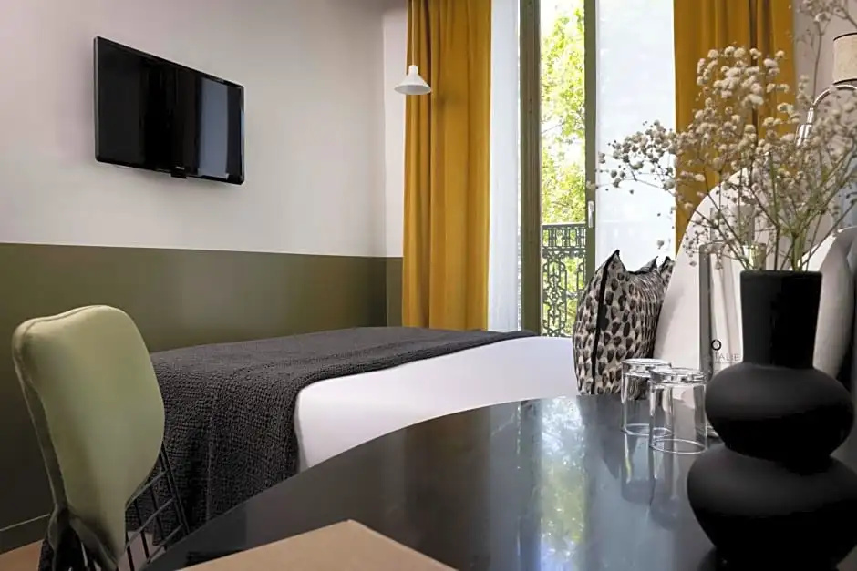 Le Petit Beaumarchais Hotel & Spa 51