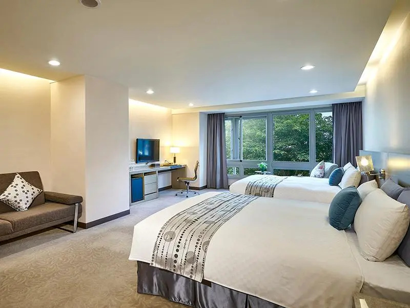 Executive Family room