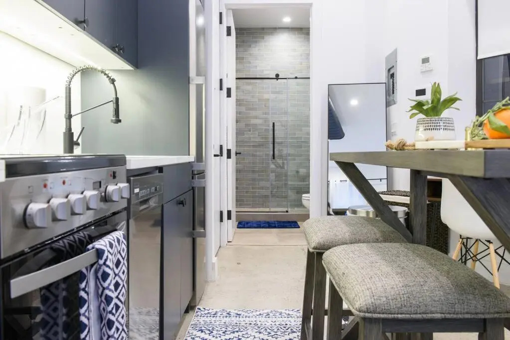 3-2 NEW Prime E Village Private Outdoor